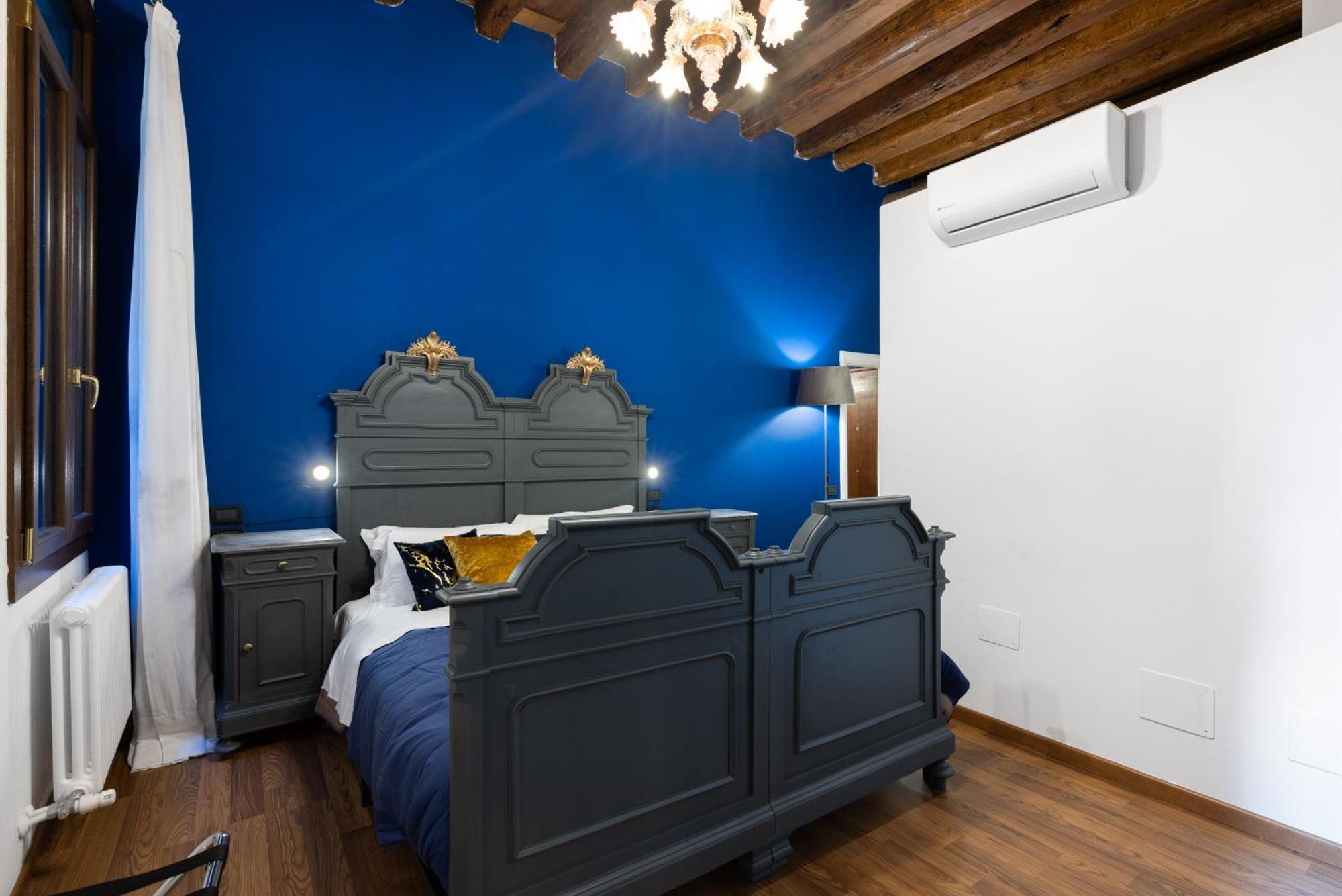 Blue Venetian House Venesia Bagian luar foto